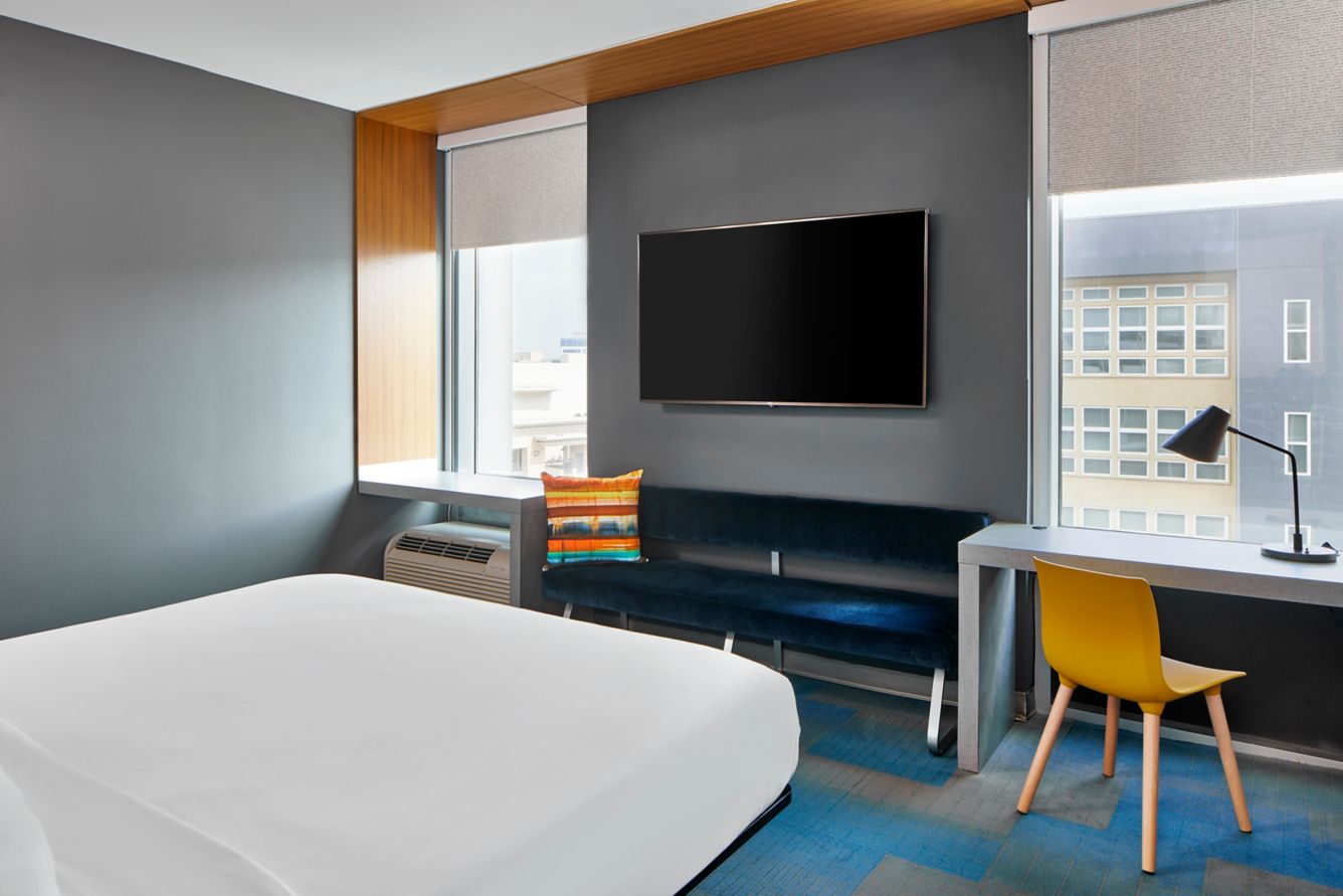 Aloft Austin at The Domain 2